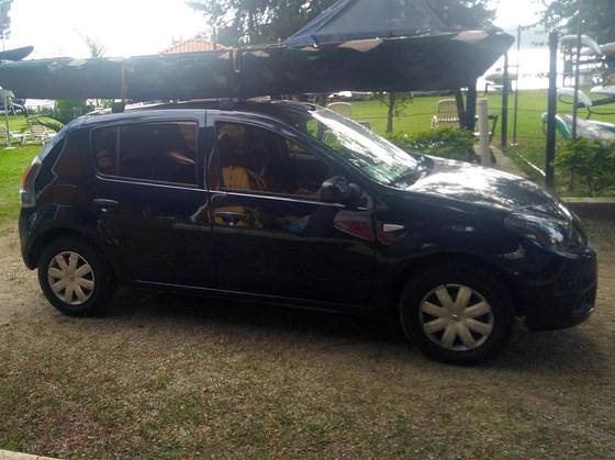 RENAULT SANDERO 1.0 EXPRESSION 16V FLEX 4P MANUAL RENAULT SANDERO 1.0 EXPRESSION 16V FLEX 4P MANUAL